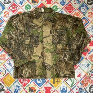 vintage woodland camo button up jacket all over print made in usa size large